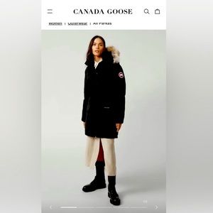 CANADA GOOSE TRILLIUM PARKA with FUR
PERFECT CONDITION